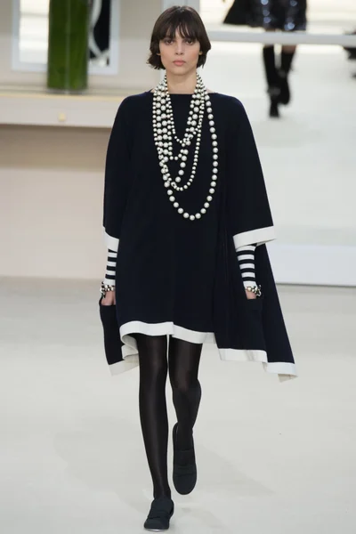 Look 61